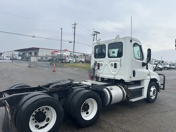2015 Freightliner Cascadia