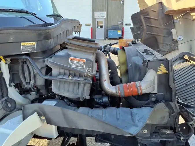 2019 NAVISTAR INTERNATIONAL 4300