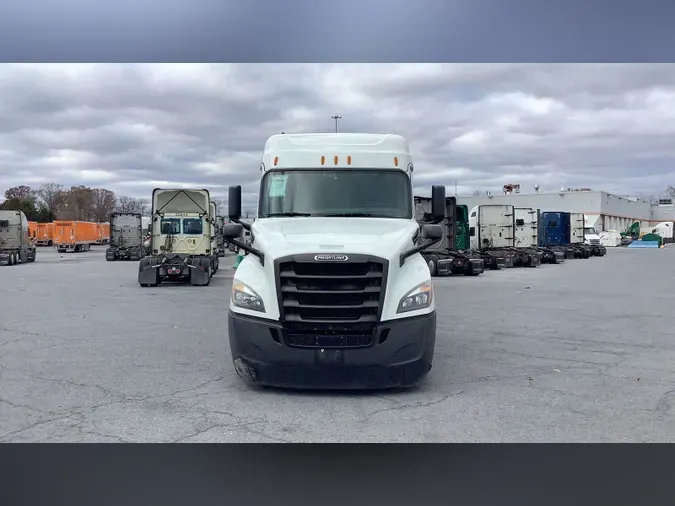 2020 Freightliner Cascadia 1266866856d975b1116a891489aa81046d1