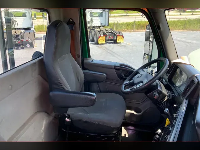 2020 INT LT625 6x4