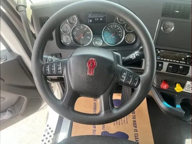 2022 Kenworth T680