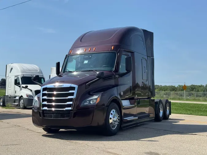 2022 FREIGHTLINER Cascadia 1266868e057171455ca5a8e22feacedad74