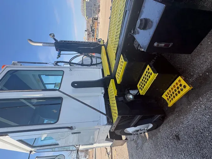 2006 KALMAR OTTAWA T2 4X2 DOT/EPA