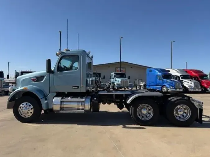 2023 Peterbilt 567