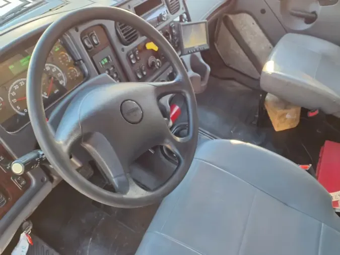 2020 FREIGHTLINER/MERCEDES M2 106