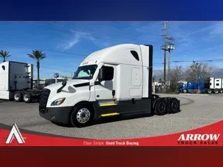 2022 FREIGHTLINER CA126