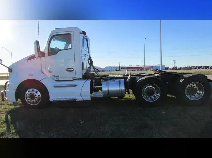 2020 Kenworth T680