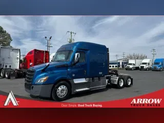 2021 FREIGHTLINER CA126