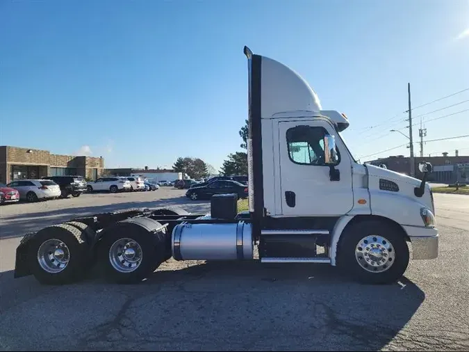 2022 FREIGHTLINER CASCADIA