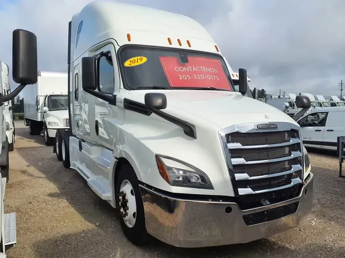2019 FREIGHTLINER NEW CASCADIA PX12664