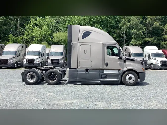 2021 Freightliner Cascadia