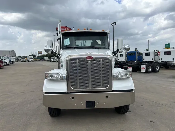 2020 Peterbilt 567