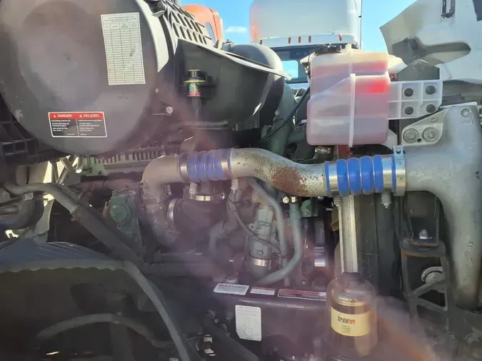 2019 VOLVO VNR64T-6406881e5943bdca3ce5ef2ef208ff2191a