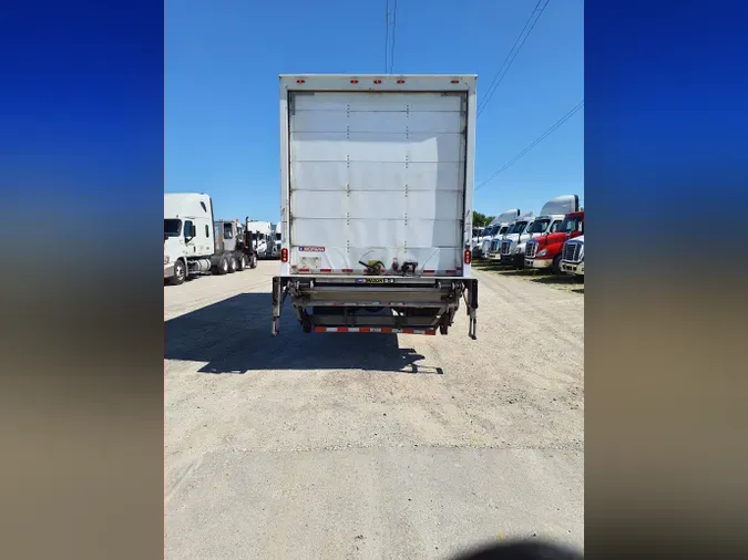 2017 FREIGHTLINER/MERCEDES M2 106