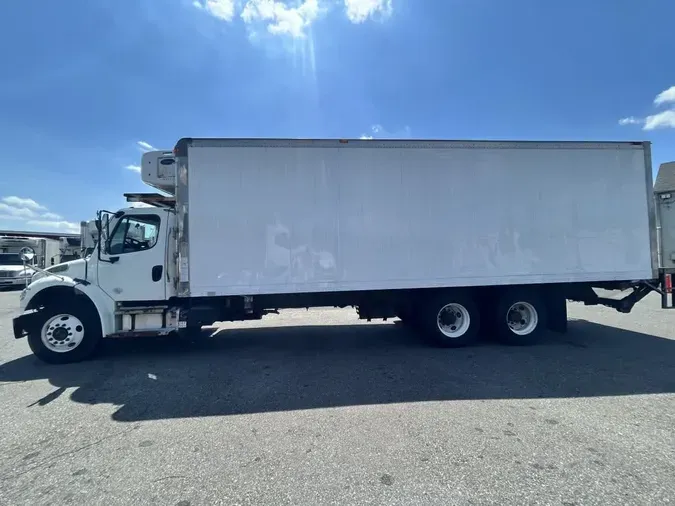 2020 FREIGHTLINER M2 106