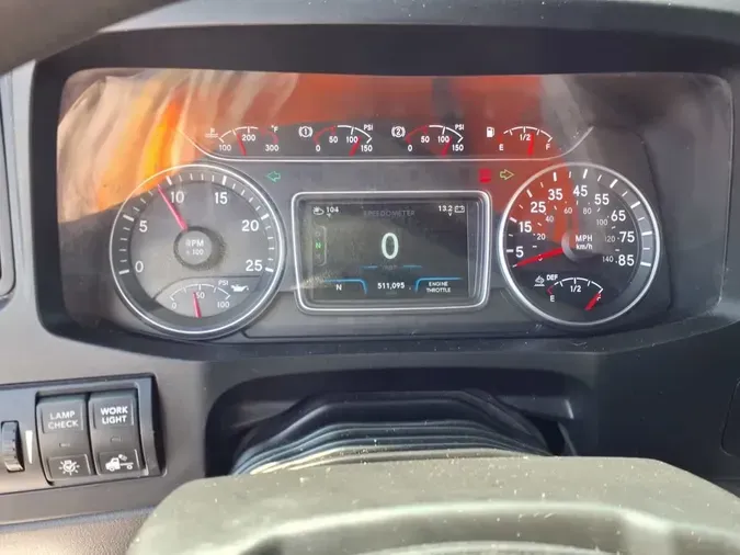 2020 NAVISTAR INTERNATIONAL LT625 SLPR CAB