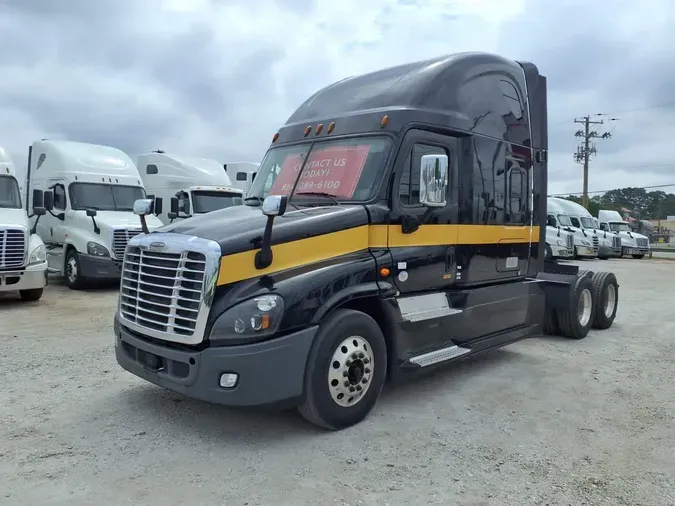 2020 FREIGHTLINER CASCADIA 125688823aaa726448dc74e996b5b033d3b