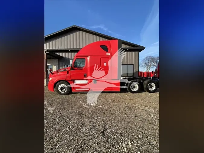 2019 FREIGHTLINER CASCADIA 126