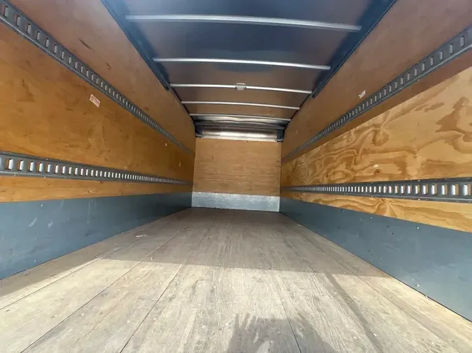 2018 ISUZU NPR689687e3abb7438cfac86a3bdd434c13