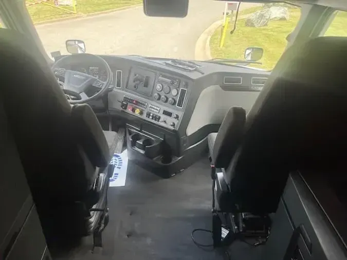 2021 Freightliner Cascadia