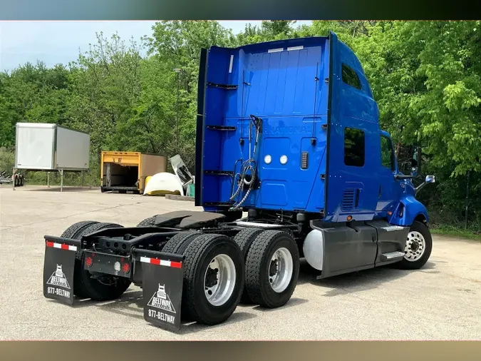 2022 INT LT625 6x4