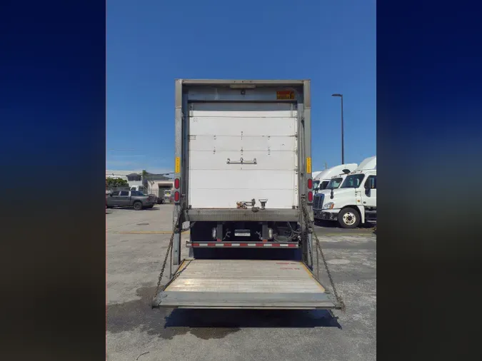2018 FREIGHTLINER/MERCEDES M2 106