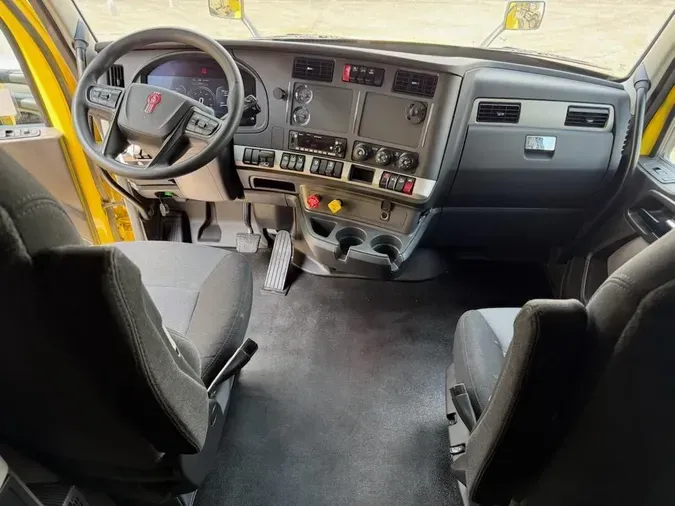 2024 Kenworth T680