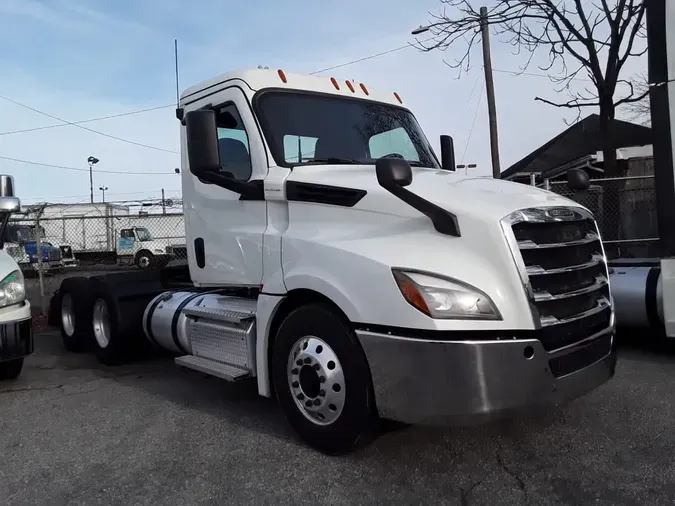 2020 FREIGHTLINER/MERCEDES NEW CASCADIA PX1266468a73c6f55e413a1a1d89801530b91c3