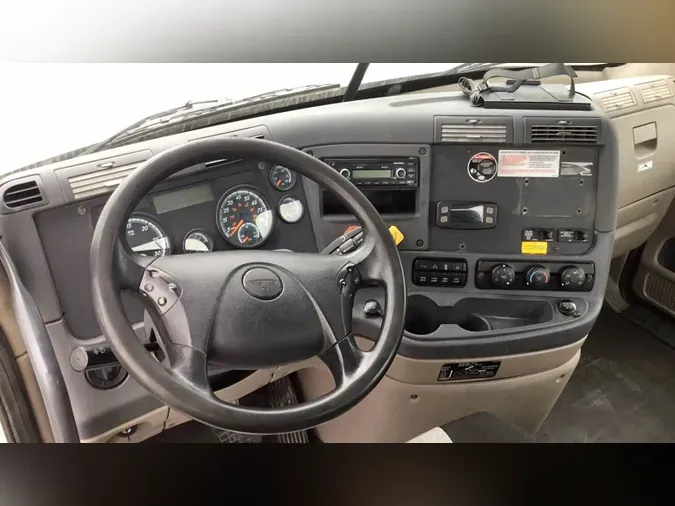 2019 Freightliner Cascadia 125