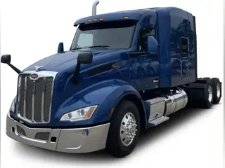 2023 Peterbilt 579