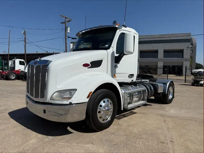 2017 Peterbilt 579