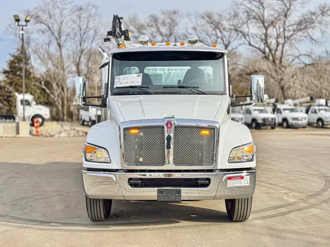 2025 KENWORTH T280