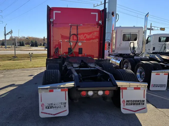 2022 Kenworth T68068b802df3ea7067faef792faedb43fbd