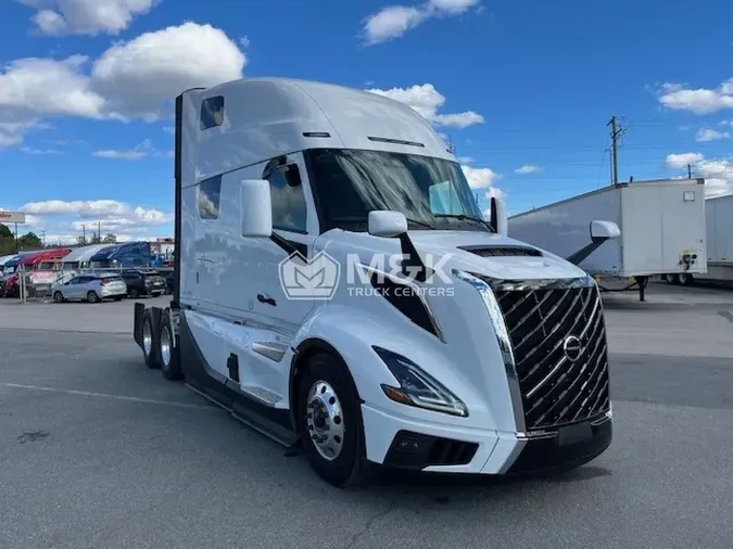 2025 VOLVO VNL64T860