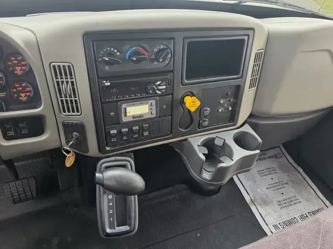 2018 NAVISTAR INTERNATIONAL 4300