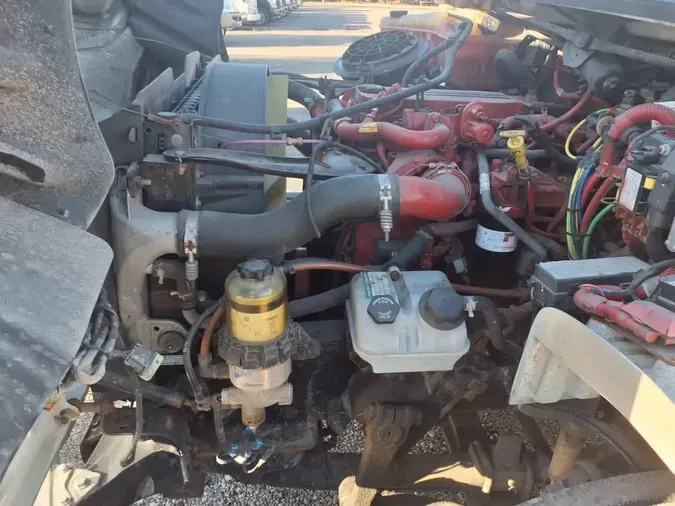 2018 FREIGHTLINER/MERCEDES M2 106