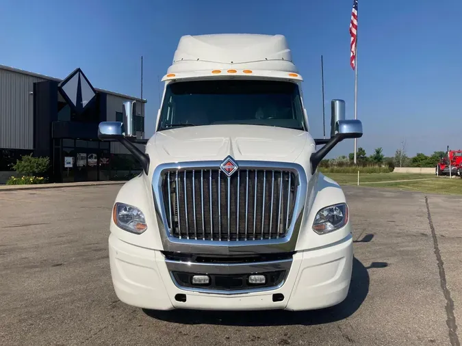 2019 International LT625