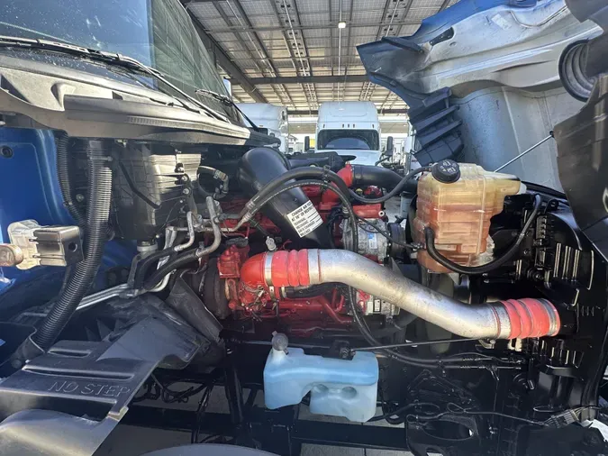 2022 International LT625