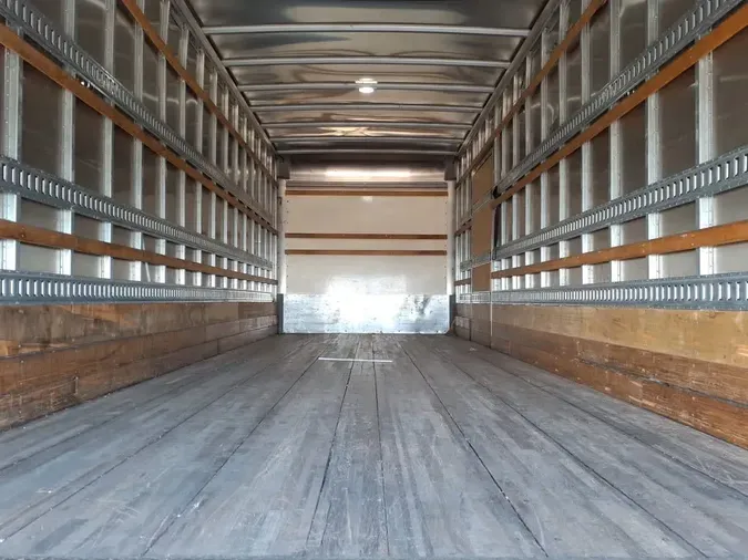 2020 NAVISTAR INTERNATIONAL MV607 (4X2)