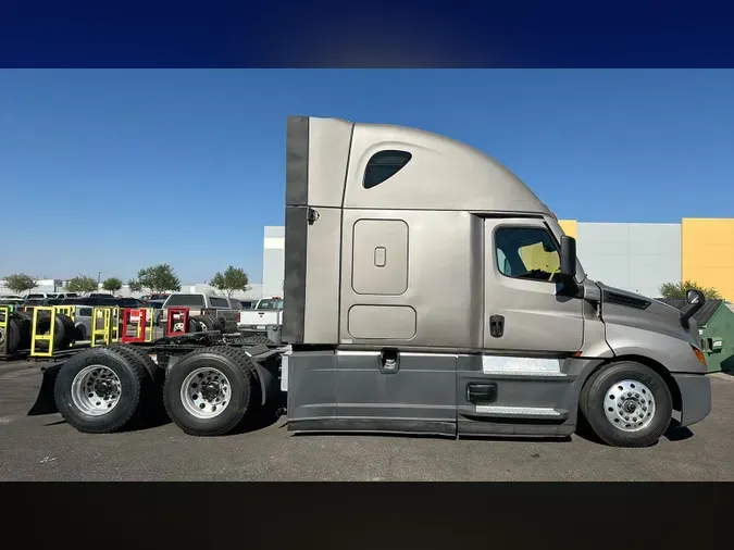 2024 Freightliner Cascadia 12668c1646df87cbd0d2a63926a8face8b6