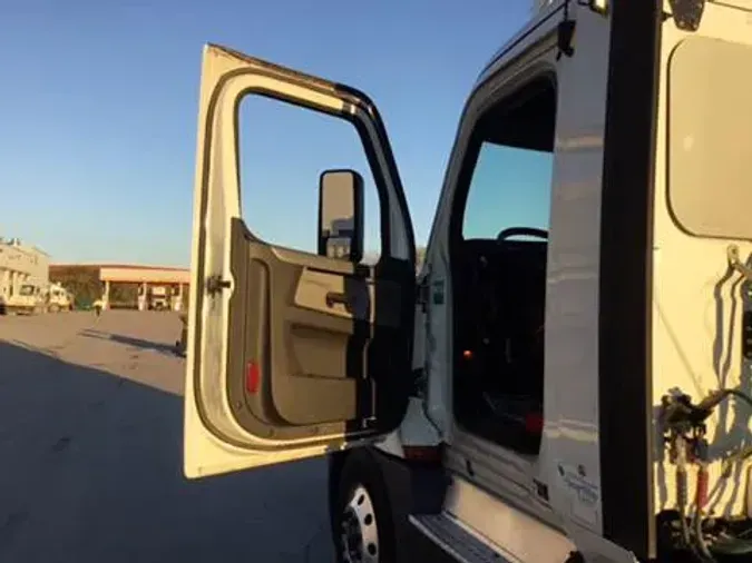 2019 Freightliner Cascadia