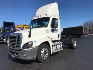 2017 FREIGHTLINER X12542ST