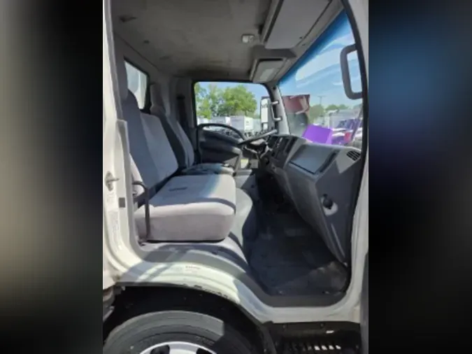 2018 ISUZU NRR