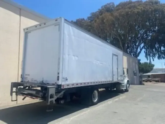 2019 FREIGHTLINER M2 106
