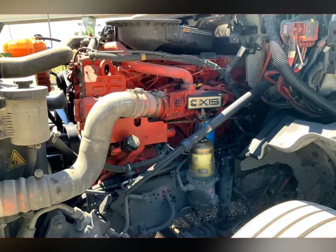 2022 INT LT625 6x4