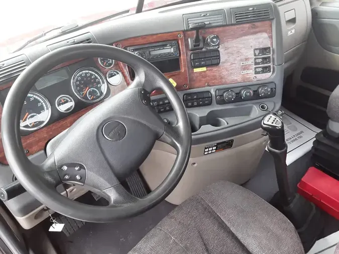 2017 FREIGHTLINER CASCADIA 125