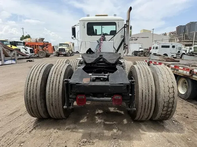 2011 MACK GRANITE GU71368c96879fe30ec8d60508592e03b816a