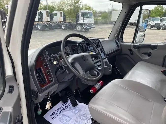 2020 Freightliner Business Class M2 106