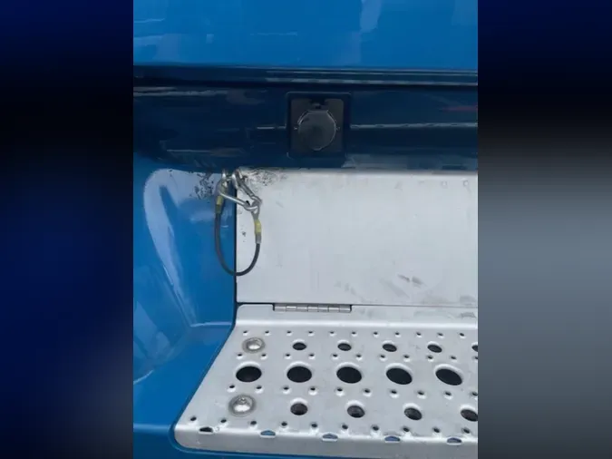 2016 FREIGHTLINER CASCADIA 125