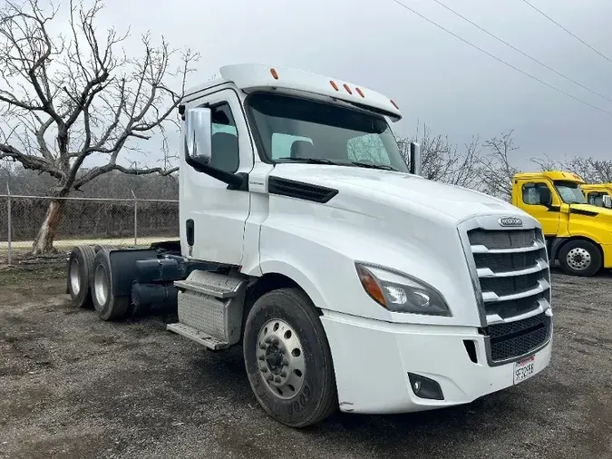 2019 Freightliner T12664ST68d78129f28fa1a4ae03484f46303192